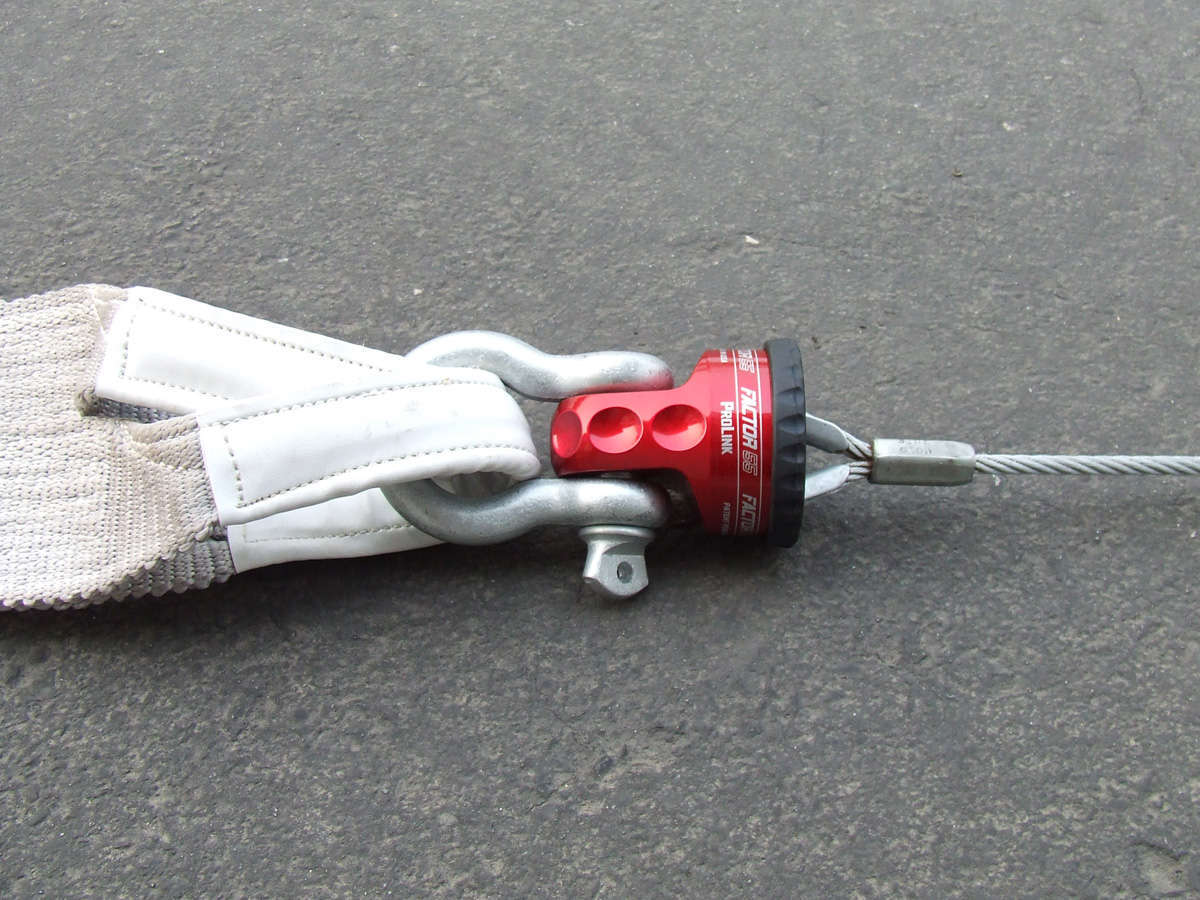 Factor 55 - 00015-06 - Winch Shackle - ProLink Winch Shackle Mount Assembly Gray