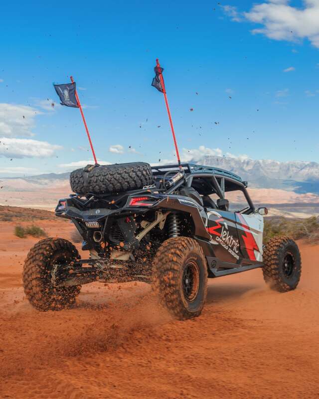 Elektric Off Road Front Sway Bar Links for 2017+ Can-Am Maverick X3 – Heavy-Duty Billet Aluminum Upgrade