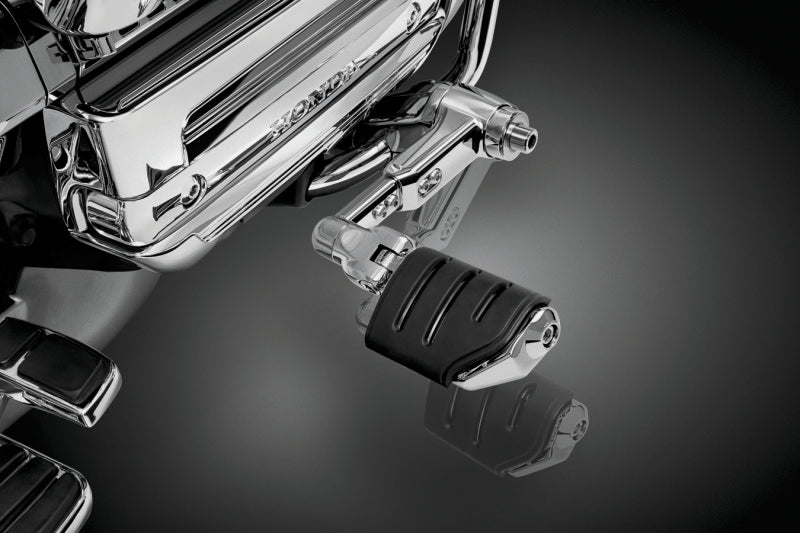Kuryakyn Ergo III Adjustable Mount with Trident Dually ISO Pegs Chrome - 4081