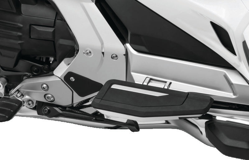 Kuryakyn Omni Transformer Passenger Floorboards Chrome for Honda Gold Wing – Part 6760