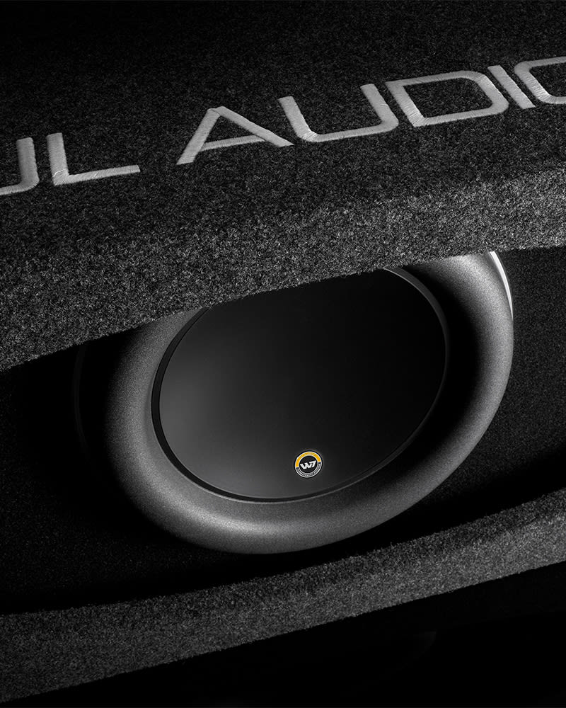 JL Audio H.O Wedge™ W7AE Enclosed Car Subwoofer Single 12" W7AE Subwoofer (HO112 - View 2
