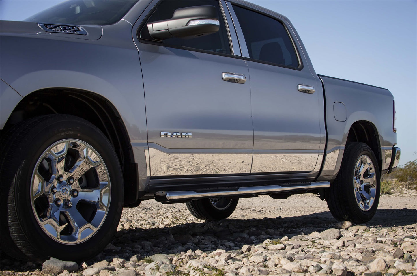 Innovative Creations Inc - T3059-304M - Rocker Panel Molding