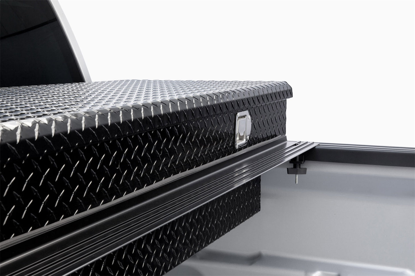 Extang - 84457 - Tonneau Cover - 84457 Solid Fold 2.0 Toolbox - 19 (New Body)-24 Silv/Sierra 1500 6'7" w/o SideStrgBxs - P/N: 84457