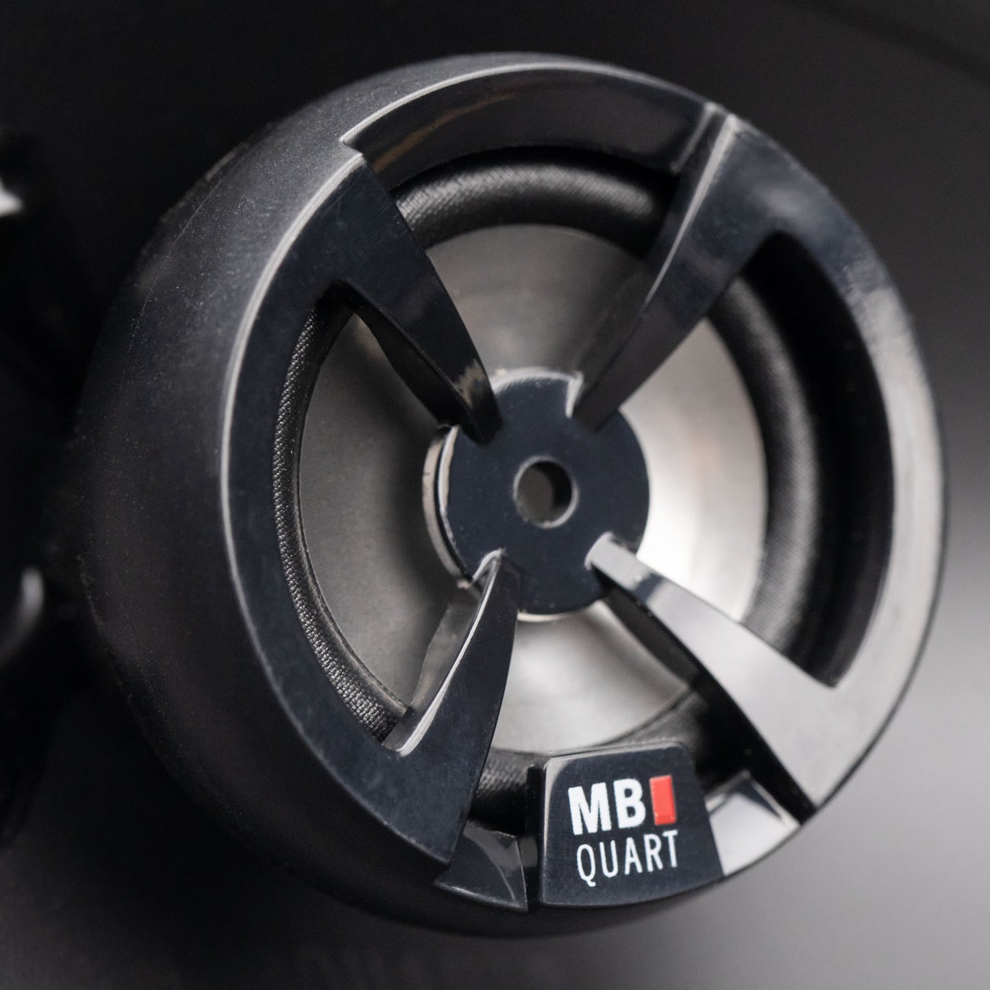 MB Quart DK2-168 - 6x8 Discus 2-way coaxial speakers