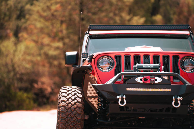 DV8 Offroad HLCJL-01 LED Projector Headlights with Chrome Housing for 2018-2025 Jeep Wrangler JL and Gladiator JT