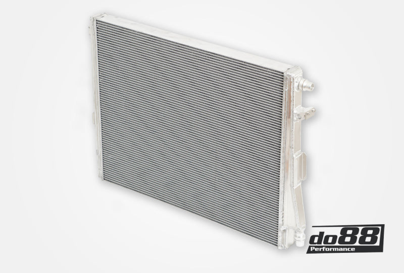 do88 BMW M2/M3/M4 S58 Front Mount Intercooler Radiator - Part Number dobWC-430