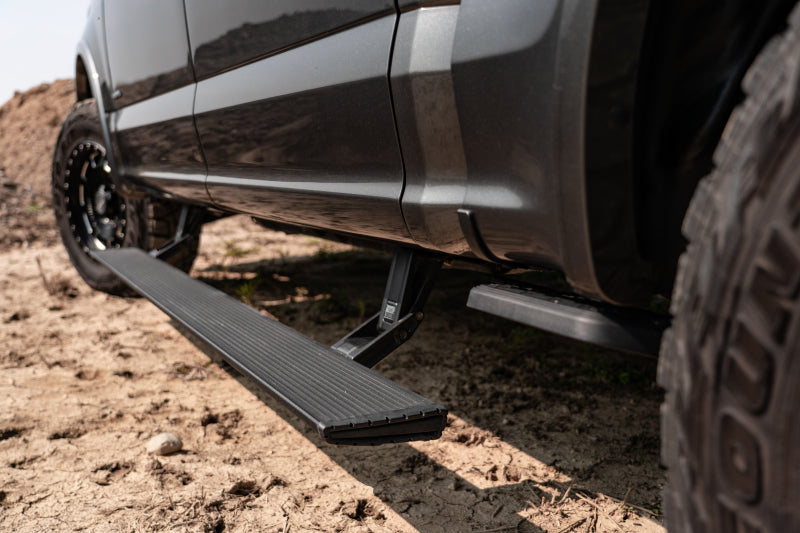 AMP Research 2020 Jeep Gladiator PowerStep Xtreme - Black