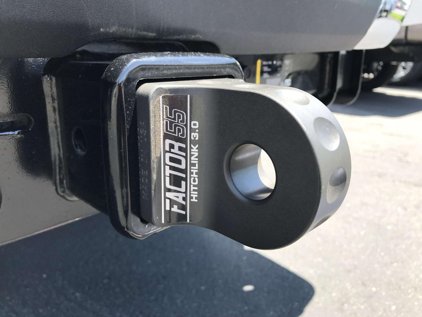 Factor 55 - 00027-06 - Winch Shackle - HitchLink 3.0 Reciever Shackle Mount 3 Inch Receivers Anodized Gray