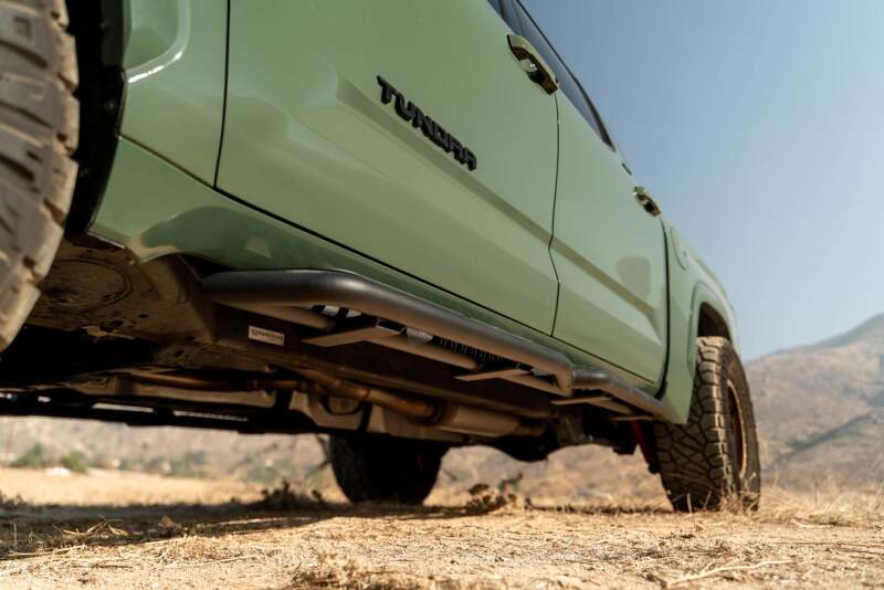 DV8 Offroad OE Plus Side Steps for 2022-2025 Toyota Tundra CrewMax – Part Number dveSRTT2-01