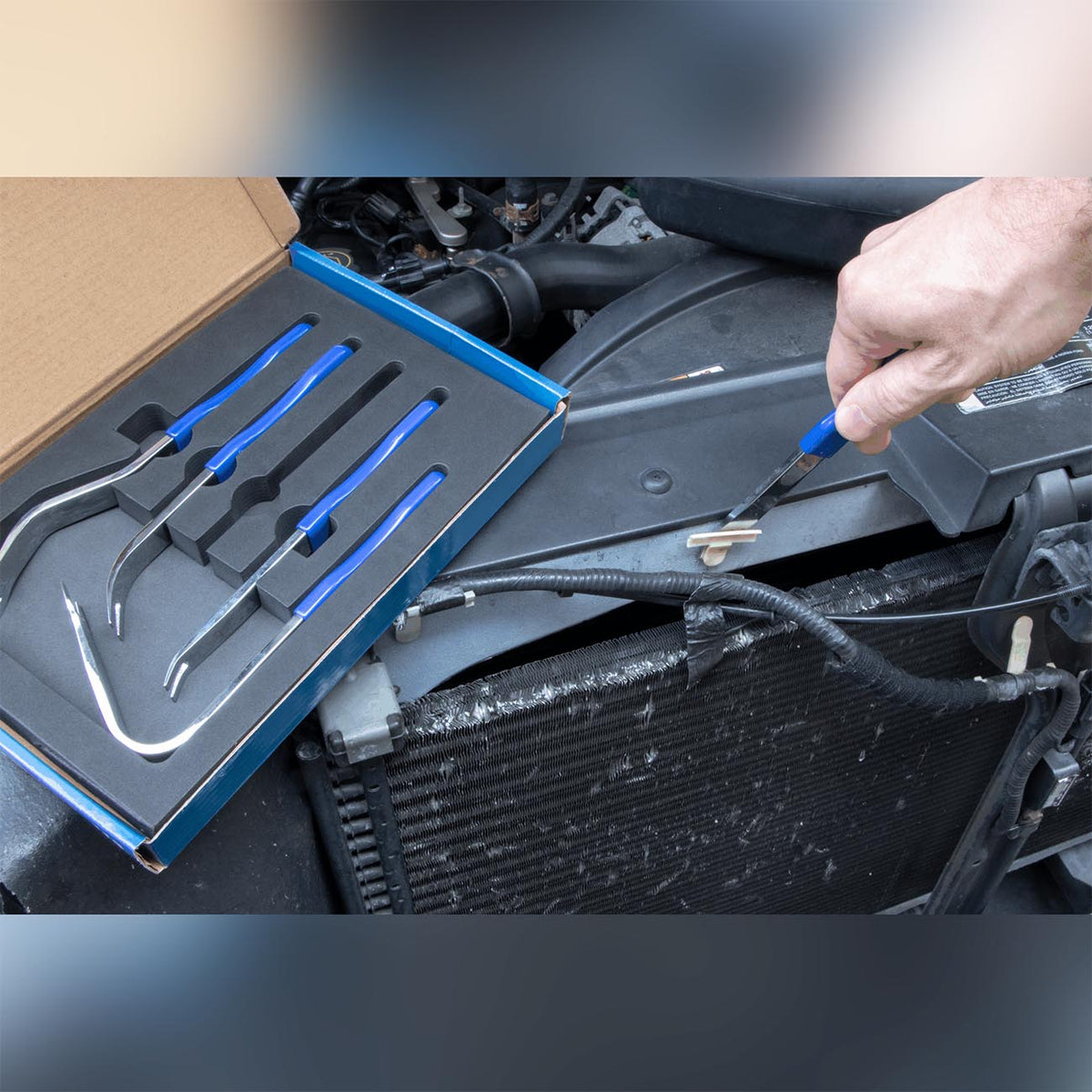 Cal-Van 5-Piece Trim Clip Lifter Set