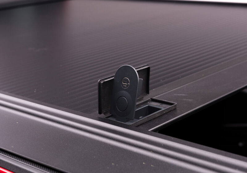 Retrax - RTX60851 - RetraxONE MX Retractable Tonneau Cover