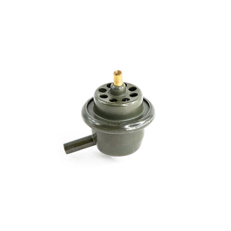 DeatschWerks DWK6-M02-4 High-Flow Fuel Pressure Regulator for 1999-2001 Chevrolet Silverado