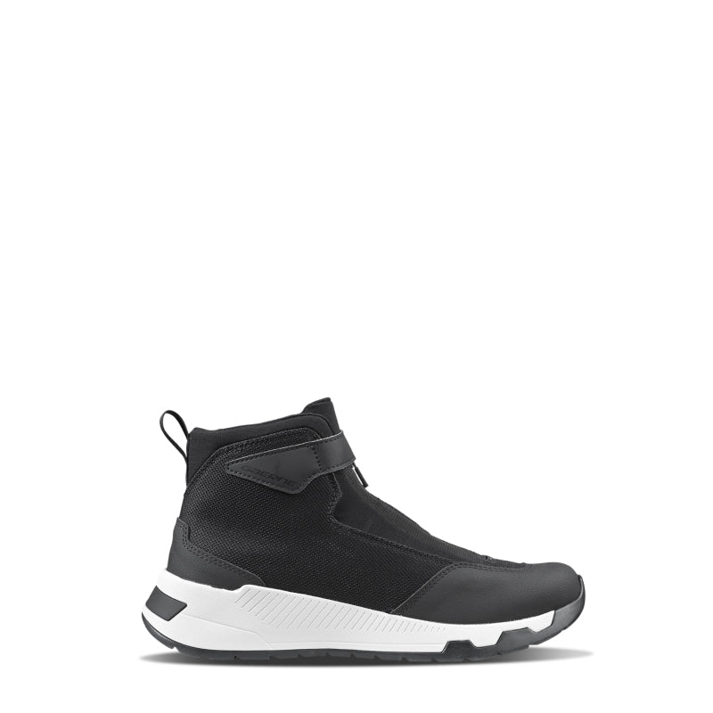 Gaerne - GAR2979-014-10 - G.Zion Air Boot Black/White, Size 10