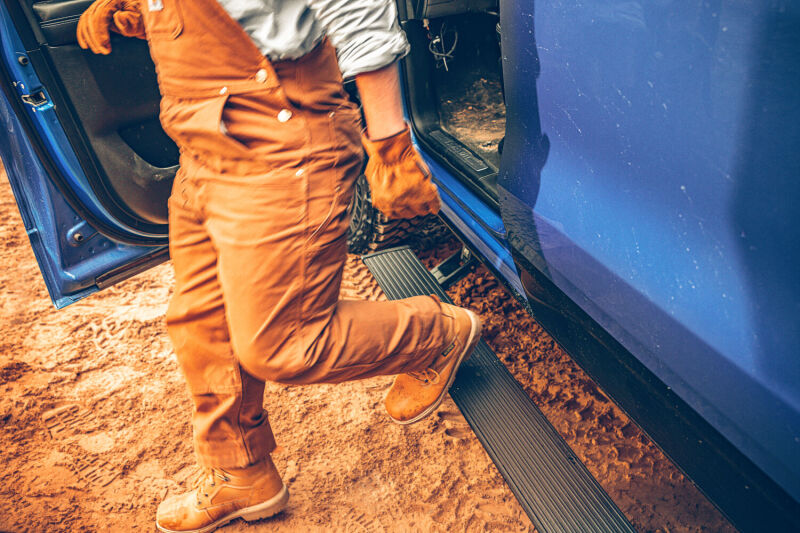 AMP Research PowerStep Plug-N-Play Running Boards for 2025-2027 Ram 1500, All Cabs – Part Number AMP76364-01A