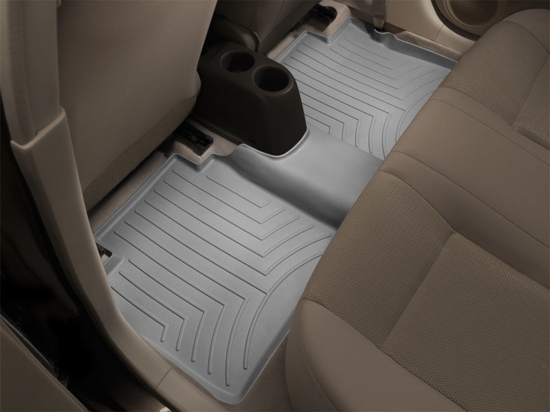 WeatherTech 2013+ Land Rover LR4/Discovery 4 Rear FloorLiner - Grey