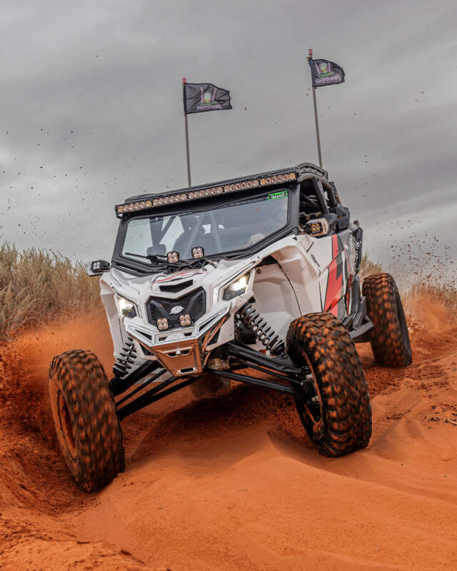 Elektric Offroad 2017+ Can-Am Maverick Billet Front Winch Bumper Anodized Clear