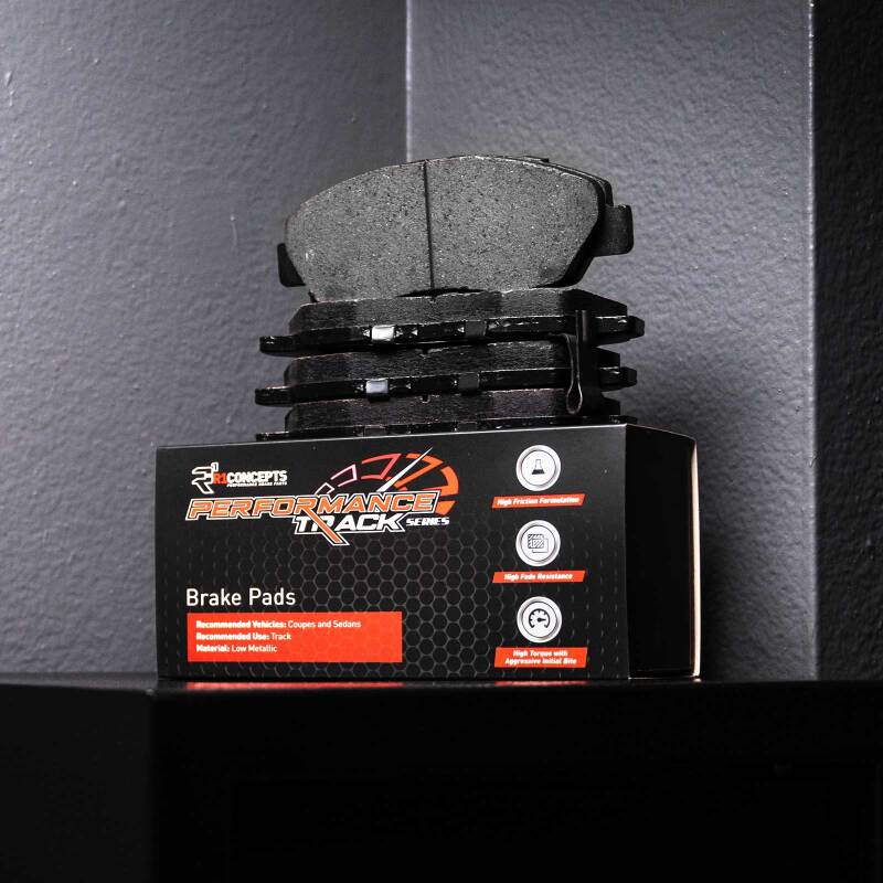 R1 Concepts RNC2000-1801-01 Front Track/Street Brake Pads and Hardware Kit for 2014-2021 MINI Cooper