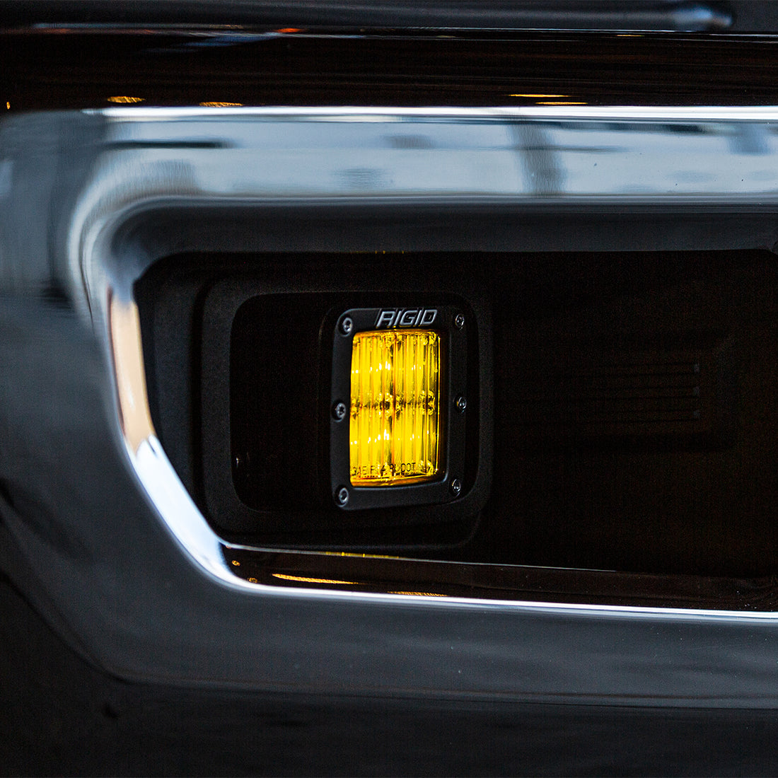 Rigid Industries - 504816 - Fog Lights - SAE J583 Compliant Selective Yellow Fog Light Pair D-Series Pro Street Legal Surface Mount