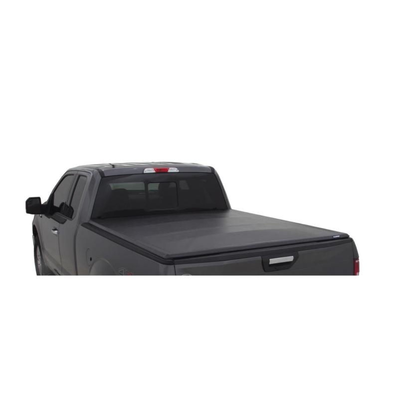 Lund 16-17 Nissan Titan XD (6.5ft. Bed w/o Titan Box) Genesis Tri-Fold Tonneau Cover - Black