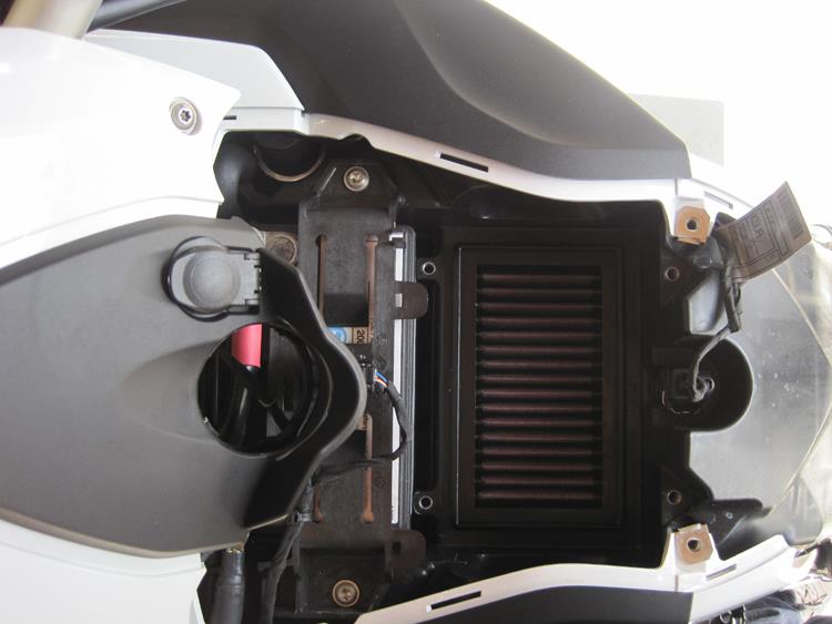K&N Engineering BM-8006 High-Flow Air Filter for BMW F800S, F800ST, F650GS, and F800GS