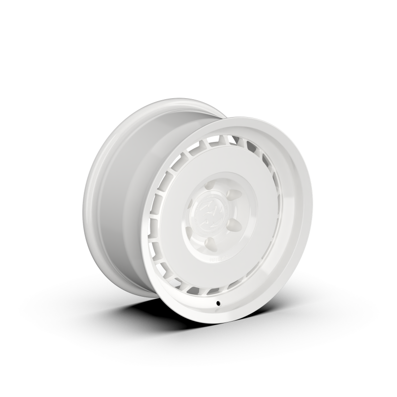 fifteen52 - fftEHDCW-178569-00 - Evolution HD Classic White Wheel