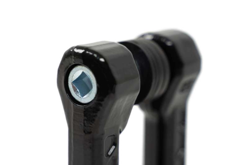 DV8 Offroad Elite Series D-Ring Shackles - Pair