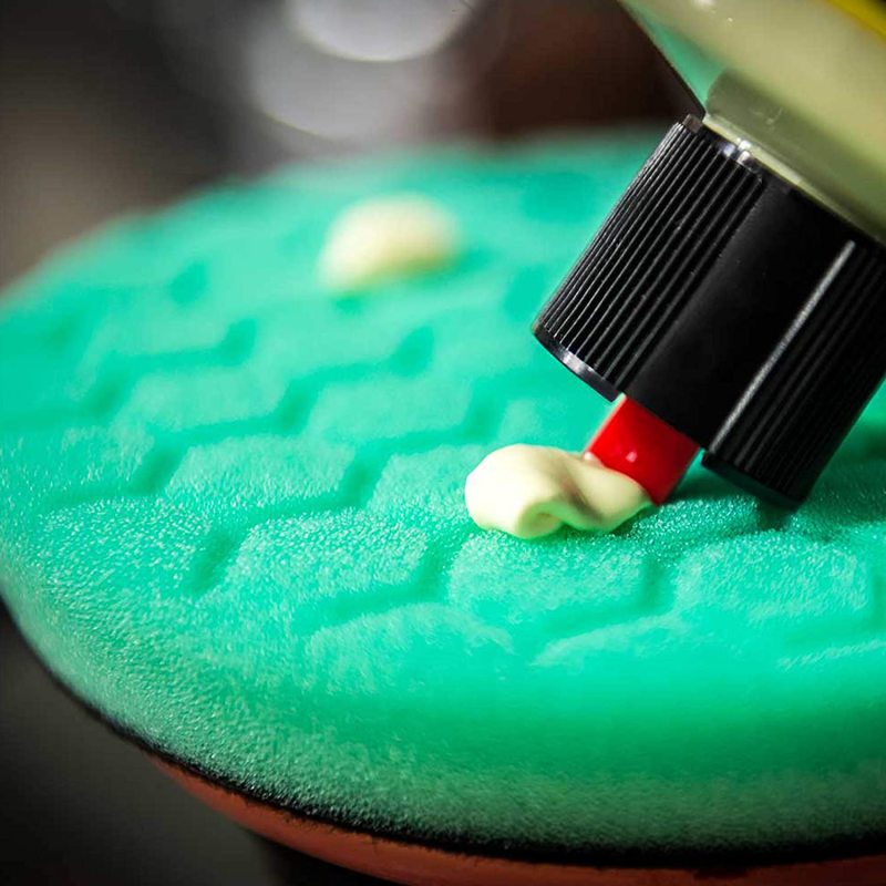 Chemical Guys Hex-Logic Quantum Heavy Polishing Pad - Green - 5.5in - Case of 12