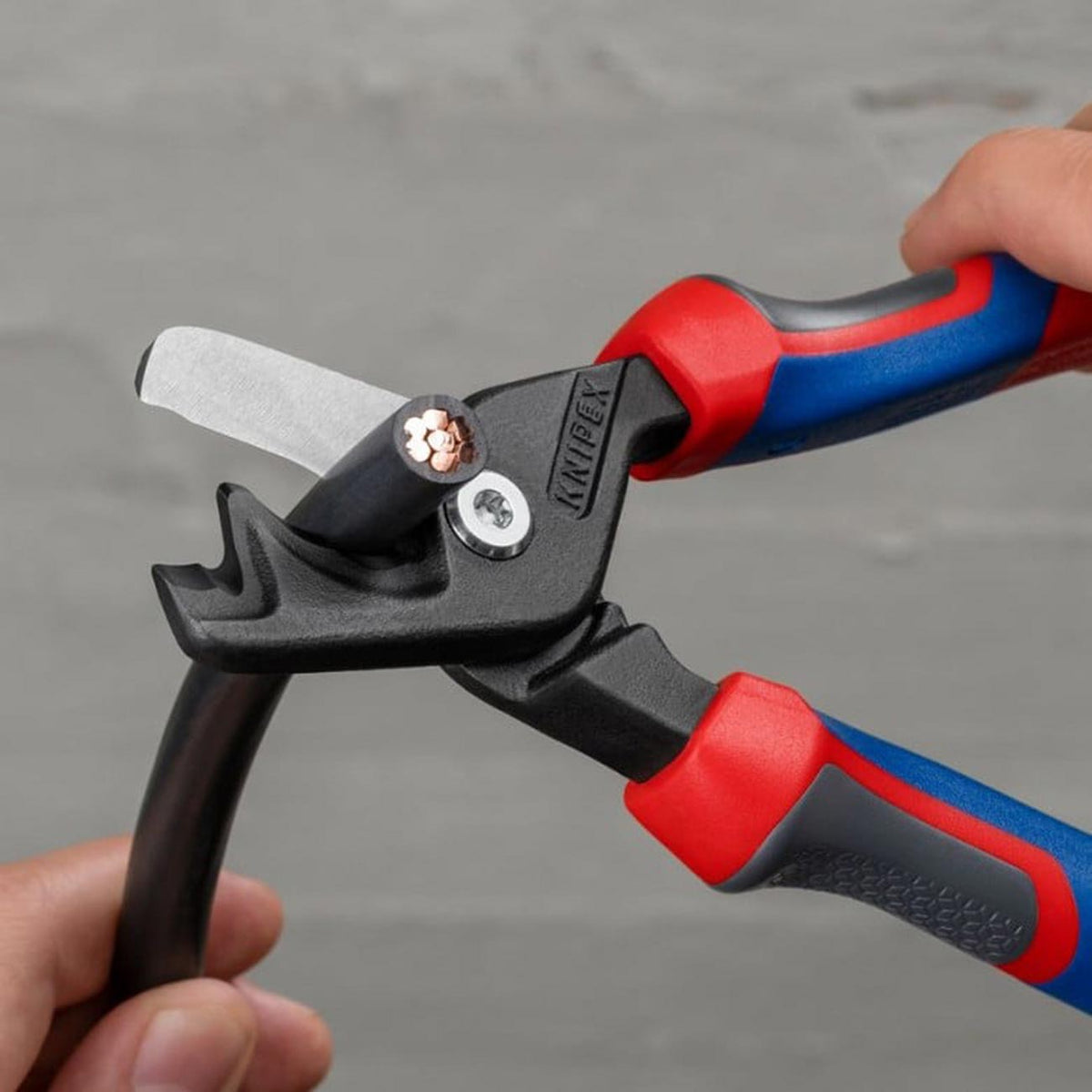 Knipex StepCut XL Cable Shears 9 in. - Part Number 9512225SBA