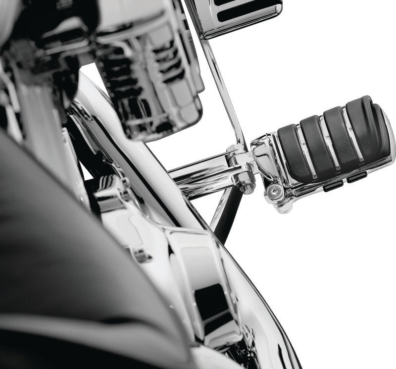 Kuryakyn Switchblade Pegs with Male Mount Adapter, Chrome - Part KUR4445