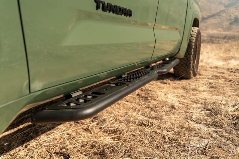 DV8 Offroad OE Plus Side Steps for 2022-2025 Toyota Tundra CrewMax – Part Number dveSRTT2-01