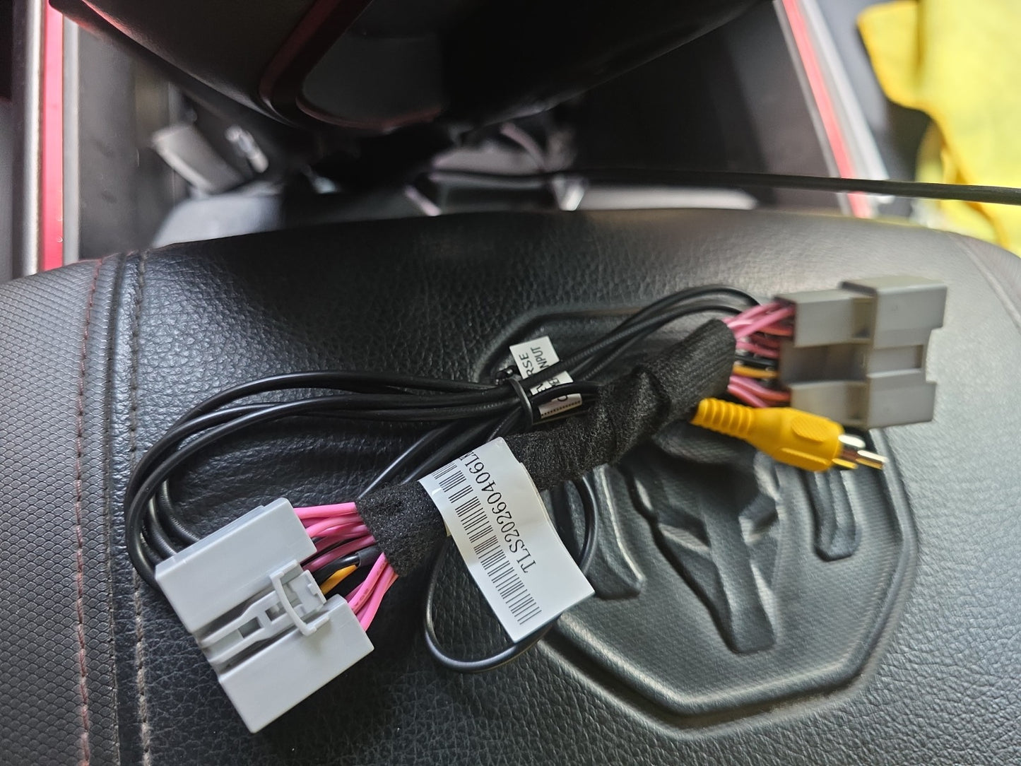 Linkswell Jeep/RAM Misc - Fact Mirror B/U Camera Adapt (DGPUMIRADPT)