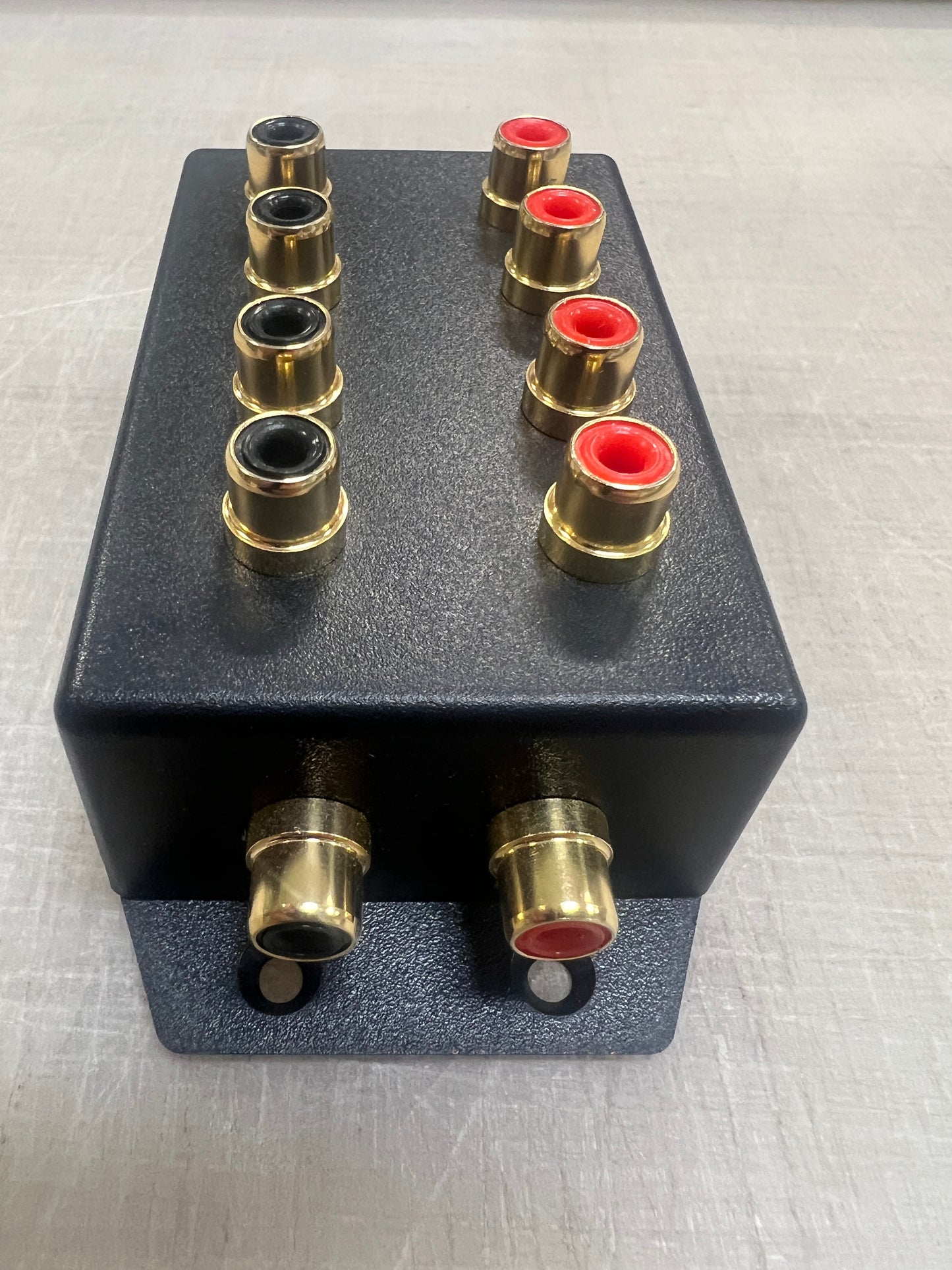 NCE - RCA Distribution Blocks - View 8
