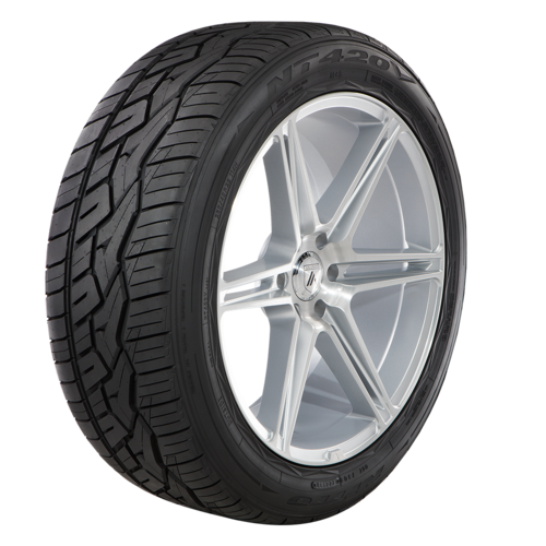 NT420V 315/35R20 110W XL 28.6