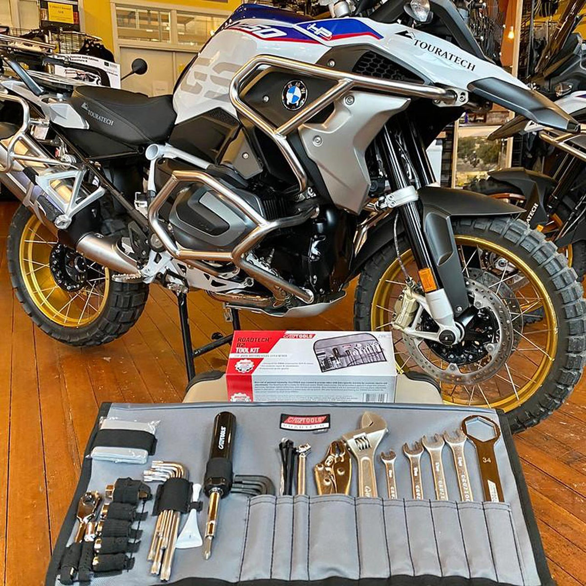 CruzTools RoadTech B2 28-Piece Tool Kit for BMW Motorcycles, 2019 and Newer