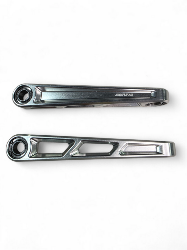 Elektric Offroad 2024+ Can-Am Maverick R Front Sway Bar Links Anodized Clear