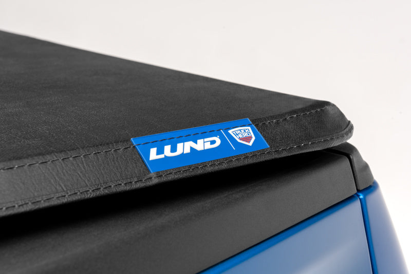 Lund 2025 Nissan Frontier 6ft. Bed - Genesis Tri-Fold Tonneau Cover - Black