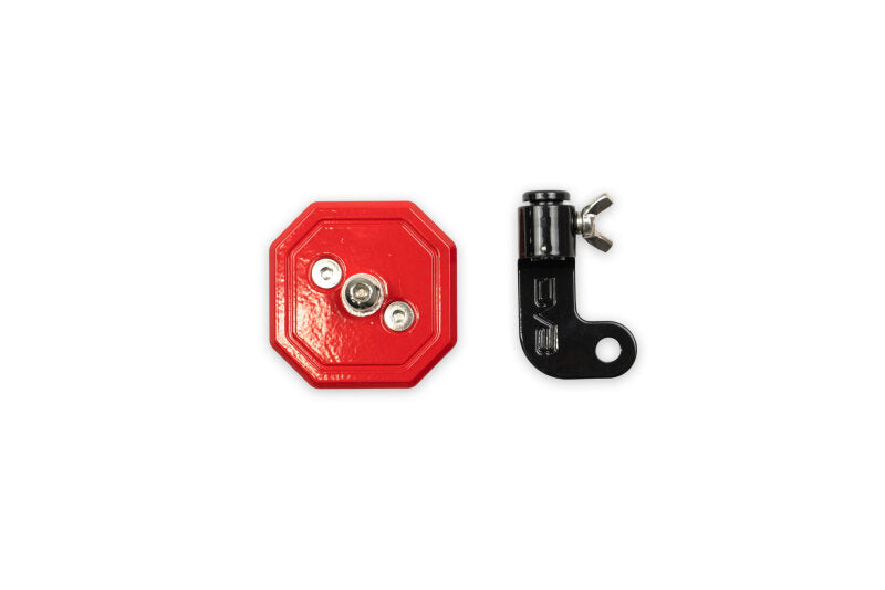 DV8 Offroad Universal Adjustable Molle Antenna and Whip Mount dveUNMM-02