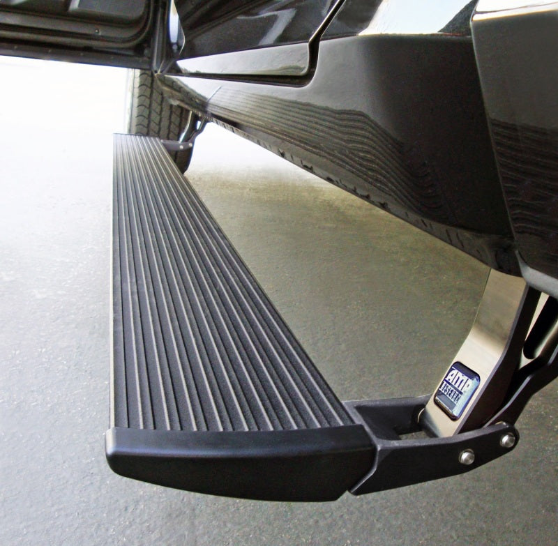 AMP Research 2022 Ford F-250/350/450 All Cabs PowerStep Plug N Play - Black (Incl OEM Illumination)