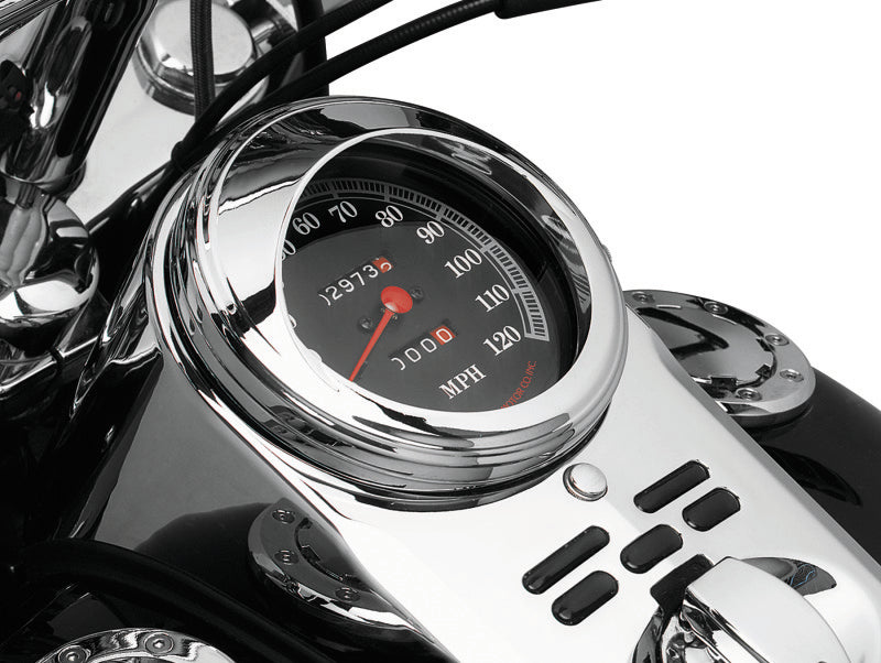 Kuryakyn Speedometer Trim Ring with Visor Chrome – Part KUR112