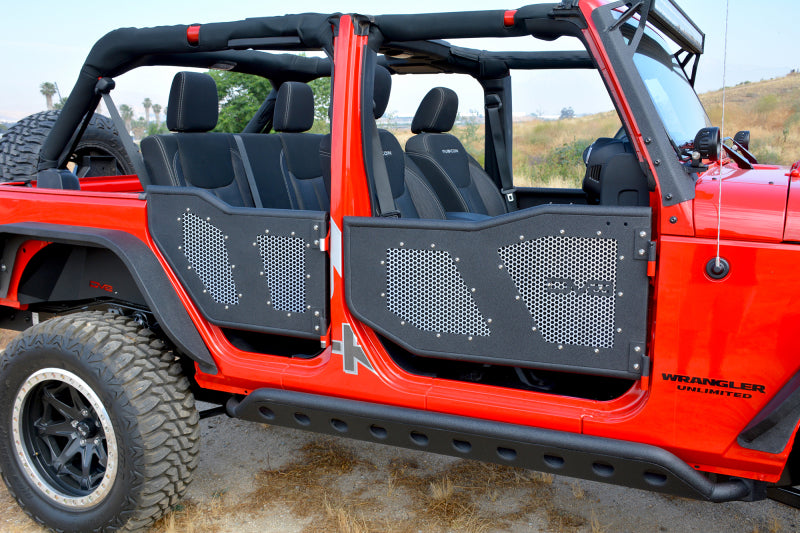 DVE Half Doors