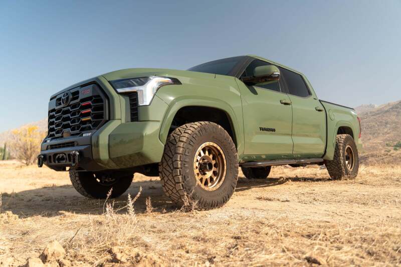 DV8 Offroad OE Plus Side Steps for 2022-2025 Toyota Tundra CrewMax – Part Number dveSRTT2-01