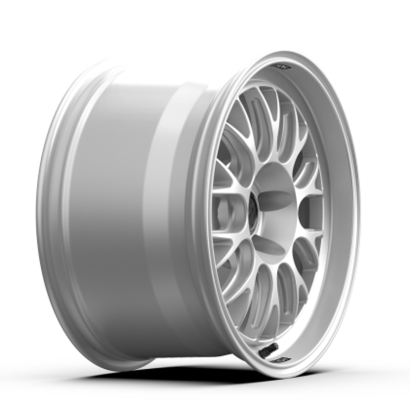 fifteen52 - fftRSHRS-89054+38 - Holeshot RSR Radiant Silver Wheel