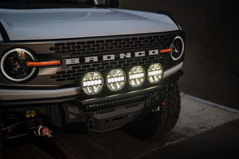 DV8 Offroad BE7RW108W-H 7-Inch Halo Elite Round Light with Accent Halo