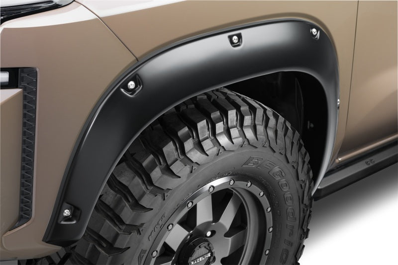 Bushwacker 22-23 Nissan Frontier Pocket Style Fender Flares 4pc - Black