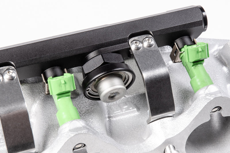 Radium Engineering RAD20-0458 Nissan VQ Fuel Rail Kit