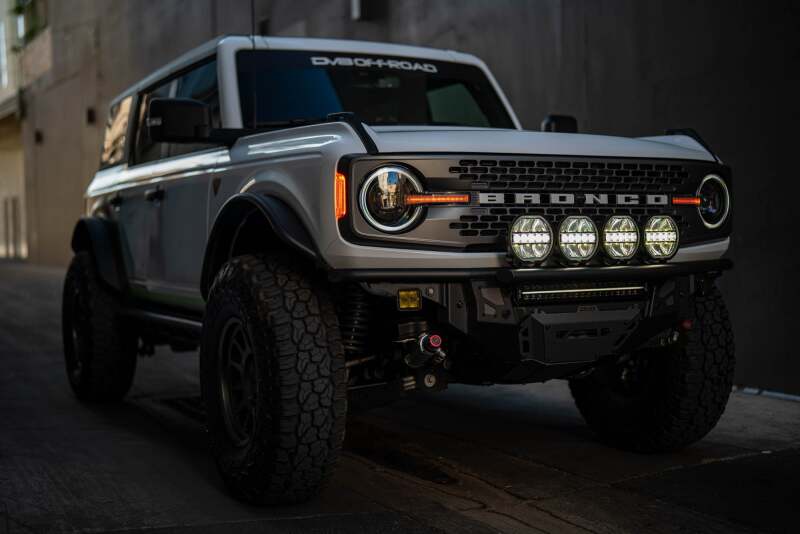 DV8 Offroad BE7RW108W-H 7-Inch Halo Elite Round Light with Accent Halo