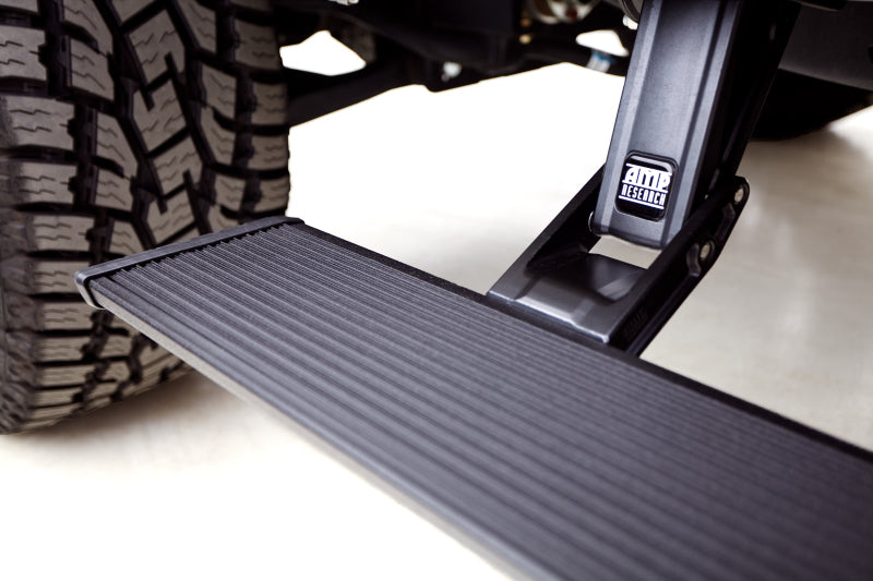 AMP Research 2020 Jeep Gladiator PowerStep Xtreme - Black
