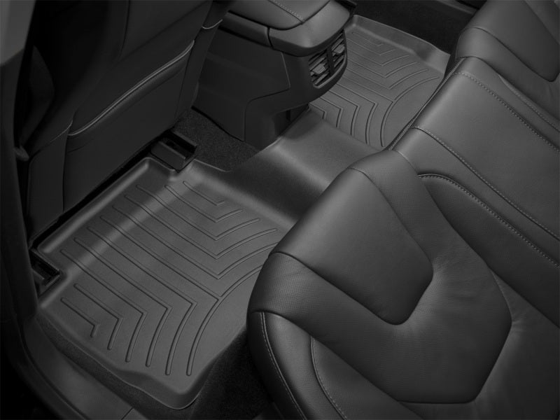 WeatherTech 14+ Chevrolet Silverado Front and Rear Floorliners - Black