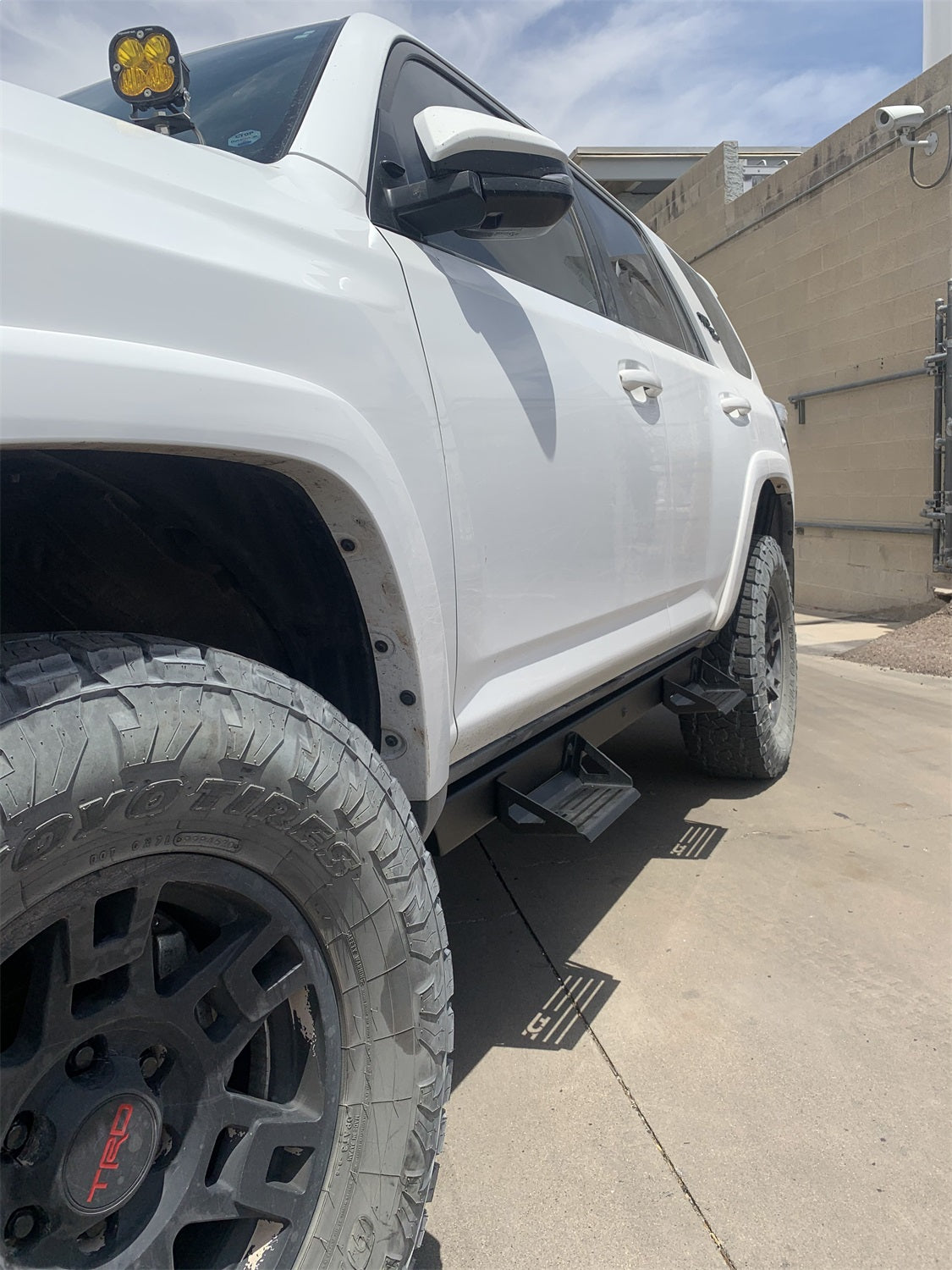 Innovative Creations Inc - 840121412876 - Nerf/Step Bar - ICI (Innovative Creations) 840121412876 Alumilite Side-Steps Fits 10-23 4Runner