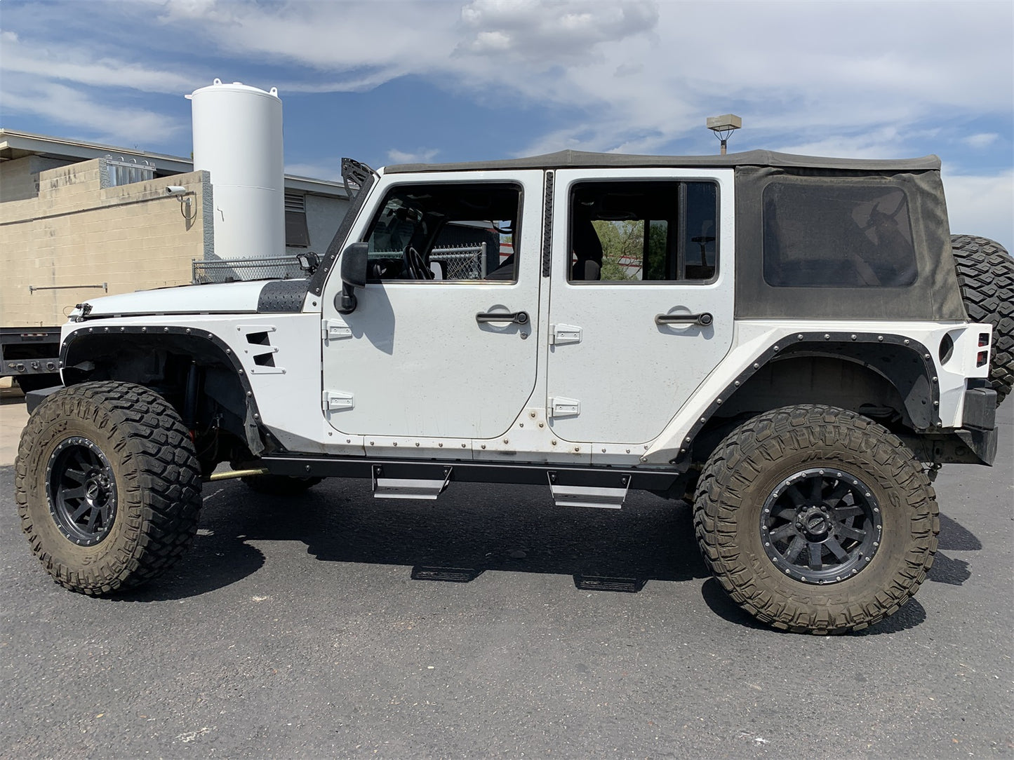 Innovative Creations Inc - 840121412906 - ICI (Innovative Creations) 840121412906 Alumilite Side-Steps Fits Wrangler (JL)